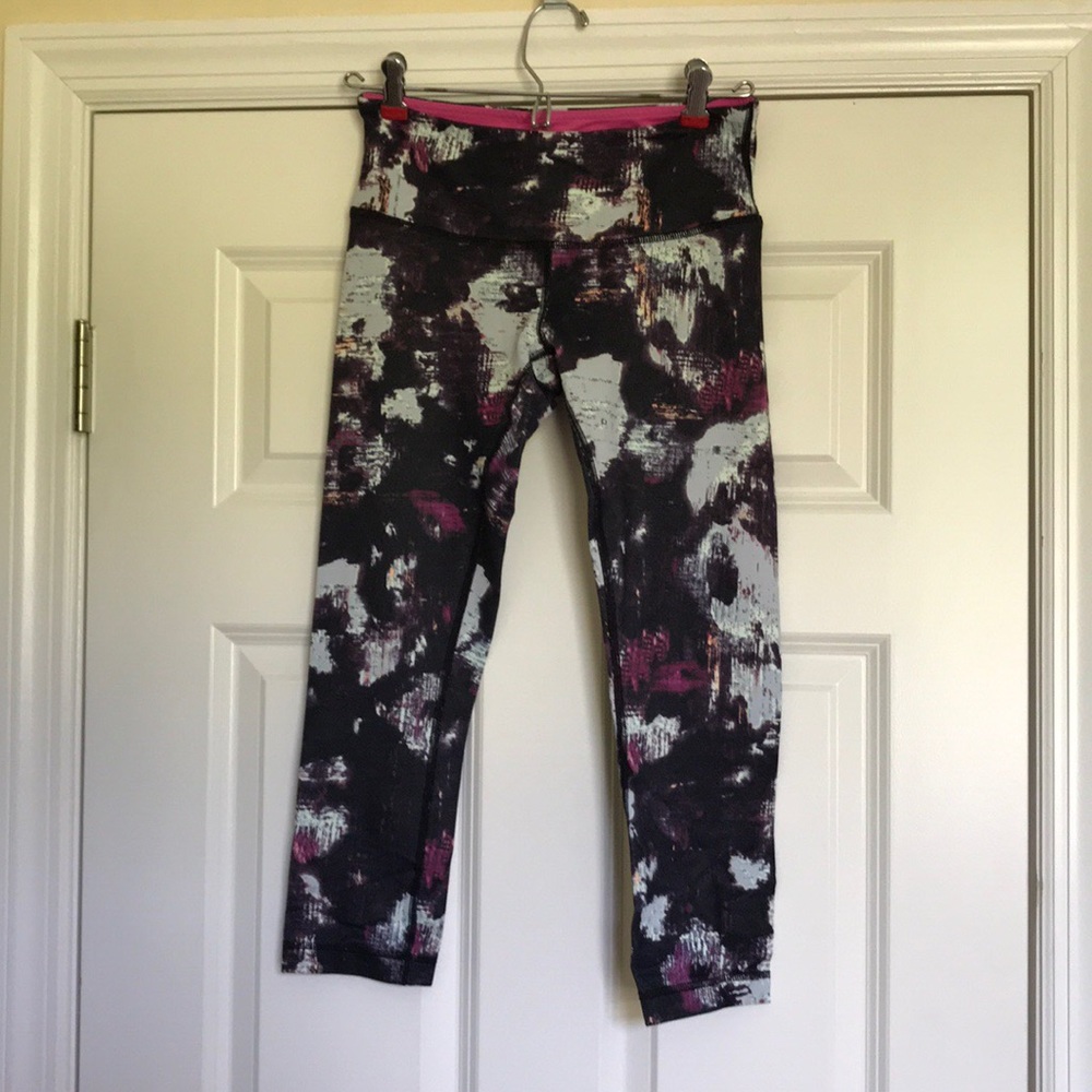 COPY - Lululemon Crop Leggings